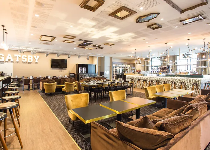 Hotel Gatsby By Happyculture